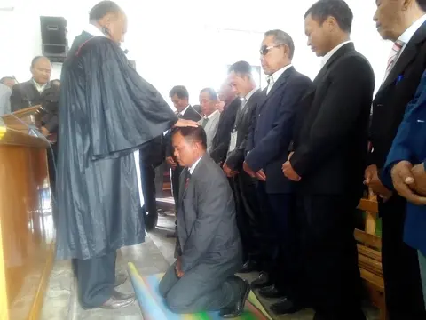 Elect Upate kitiamsakna,,14