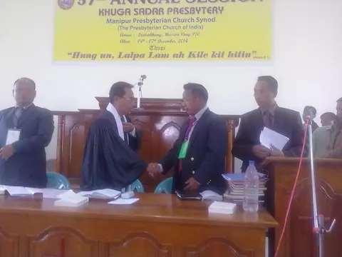 Moderator kikhutsanna..